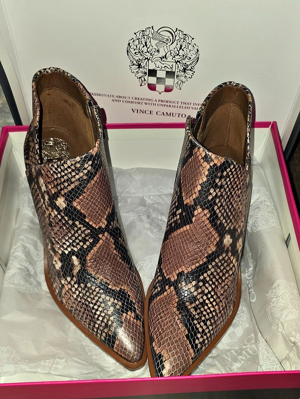 Vince Camuto Gigietta Bootie Snake Print Heeled Boots US 8M